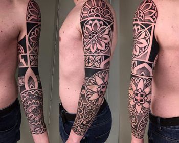 Tatoueurs en guests à Bordeaux au Perce Muraille.