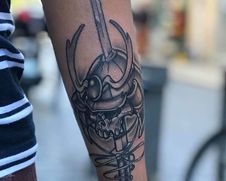 Tatoueurs en guests à Bordeaux au Perce Muraille.