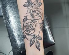 Tatoueurs en guests à Bordeaux au Perce Muraille.