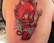 Tatoueurs en guests à Bordeaux au Perce Muraille.