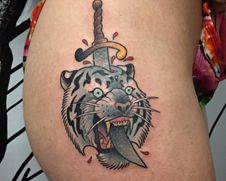 Tatoueurs en guests à Bordeaux au Perce Muraille.