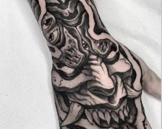 Tatoueurs en guests à Bordeaux au Perce Muraille.