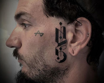 Tatoueurs en guests à Bordeaux au Perce Muraille.