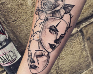 Salon de tatouage, tatoueur à Bordeaux - Shop St Michel (33).