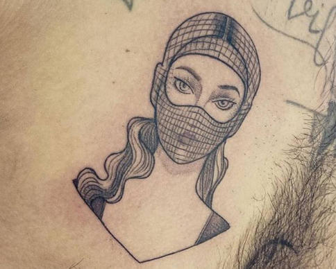 Salon de tatouage, tatoueur à Bordeaux - Shop St Michel (33).