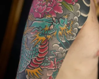 Salon de tatouage, tatoueur à Bordeaux - Shop St Michel (33).