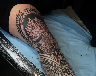 Salon de tatouage, tatoueur à Bordeaux - Shop St Michel (33).
