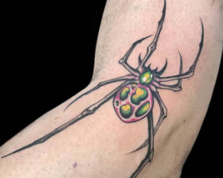 Tatoueurs en guests à Bordeaux au Perce Muraille.