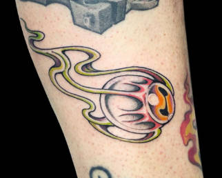 Tatoueurs en guests à Bordeaux au Perce Muraille.