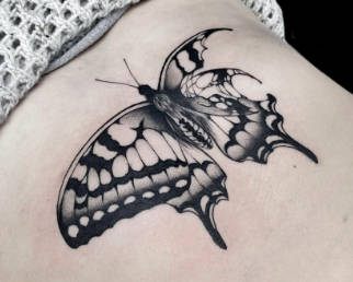 Tatoueurs en guests à Bordeaux au Perce Muraille.