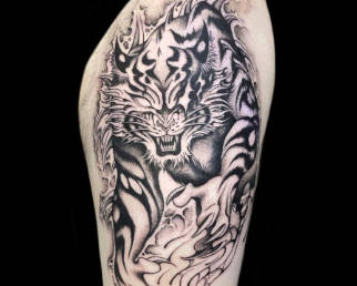 Tatoueurs en guests à Bordeaux au Perce Muraille.