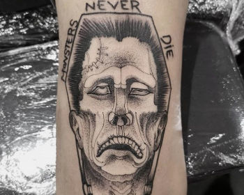Tatoueurs en guests à Bordeaux au Perce Muraille.