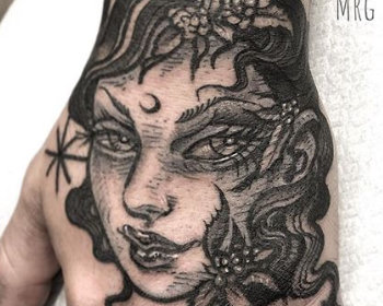 Tatoueurs en guests à Bordeaux au Perce Muraille.
