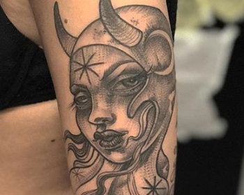 Tatoueurs en guests à Bordeaux au Perce Muraille.